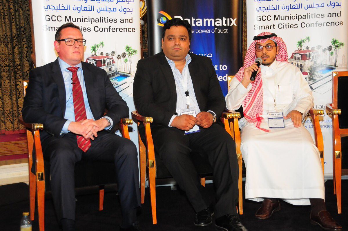 EngWaLeiD's tweet photo. Thanks for giving us the chance to showcase our ideas & projects it was an amazing experience #Datamatix https://t.co/dMXFollWAY