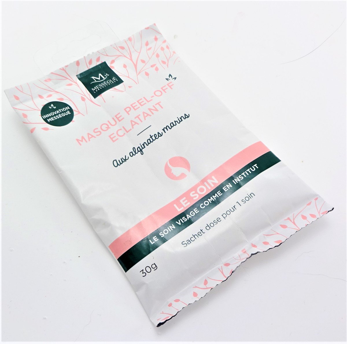blogbeautes's tweet photo. Masque peel off de #Messegue !
Un joli soin comme en institut pour l'éclat du visage!
#skincare #COSMETICS #soinvisage #facemask #beauty https://t.co/K6eGYXSVgK