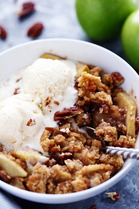 PequestFootDocs's tweet photo. After your next #apple picking trip, whip up one of these fast and delicious recipes! #HappyOctober https://t.co/KiPxn3206b https://t.co/keV1B6WLoF