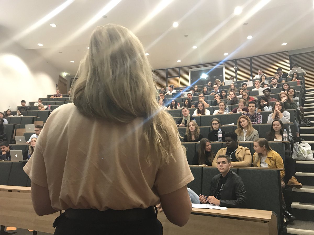 warwickpolsoc's tweet photo. VP @sashgibns6 inspiring everyone to join the Politics Society #GoPolitics https://t.co/ukurW1gyVg