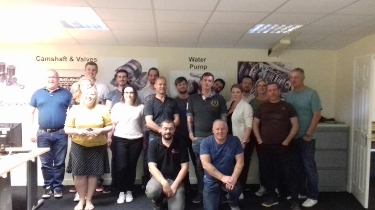 Tucker_MandE's tweet image. Our team enjoyed a fantastic karting afternoon last weekend for a bit of teambuilding after our @macmillancoffee Day which raised over £600