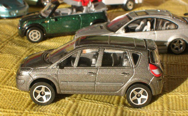 motorpasion's tweet photo. ¿Recuerdas los coches con los que jugabas de niño? Estas marcas te sonarán y harás memoria https://t.co/NgliWiRXvw https://t.co/oKdErYNUVU
