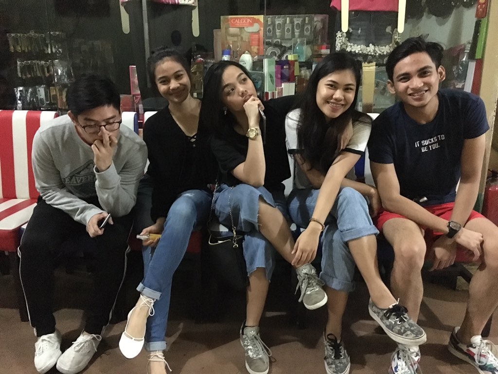nicuuhbanana's tweet photo. coz it's effin cute. Squa squa squa #missingtheothers #atepapic https://t.co/U7AVzkOOJA