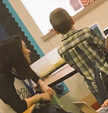 Senior Global student Dinora Zuniga is mentoring at Marvin Elementary!  #littlesarefun #makingadifference #wisdisthebest <a href="/Wax_GlobalHS/">Wax. Global HS</a>