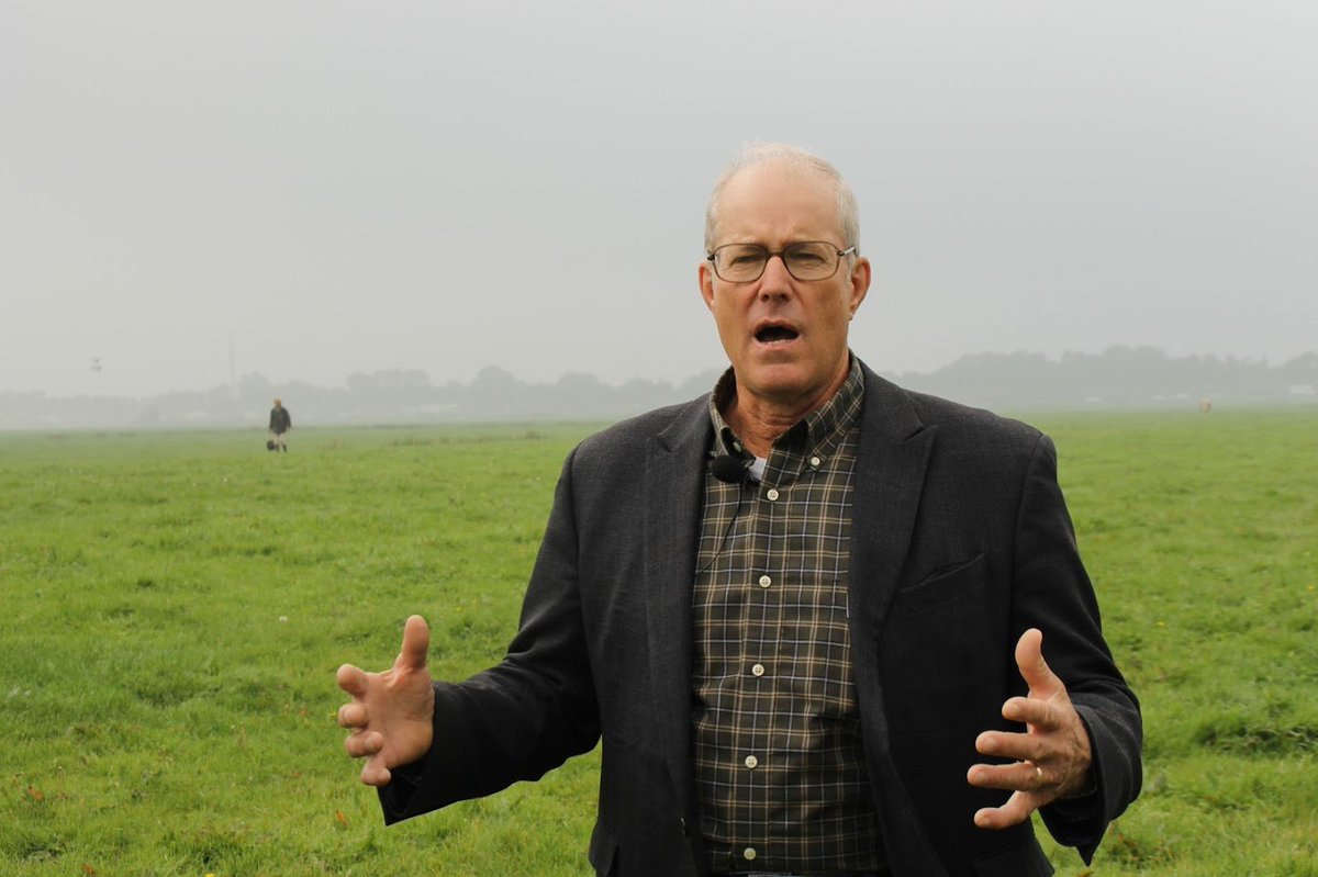 Vollegrond's tweet photo. !! Video (56 min.) van stééngoed gastcollege 26/9 door #JoelSalatin: #Grazing for #Carbon op @Aeres_Dronten #Polyface Zien &amp; delen! https://t.co/d344nPaMa1