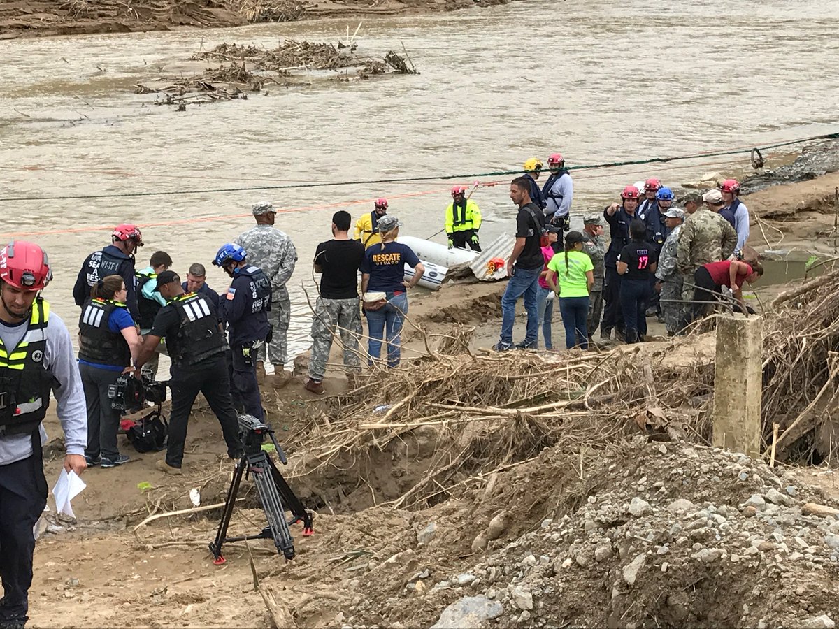 fema's tweet image. FEMA search &amp;amp; rescue teams &amp;amp; an @HHSGov health &amp;amp; medical team reached a community near Utuado, PR yesterday that was cut off due to #Maria.