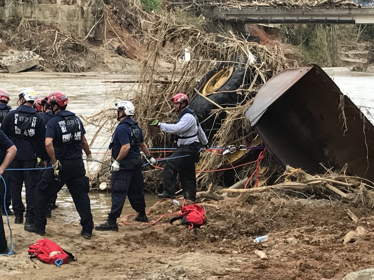 fema's tweet image. FEMA search &amp;amp; rescue teams &amp;amp; an @HHSGov health &amp;amp; medical team reached a community near Utuado, PR yesterday that was cut off due to #Maria.