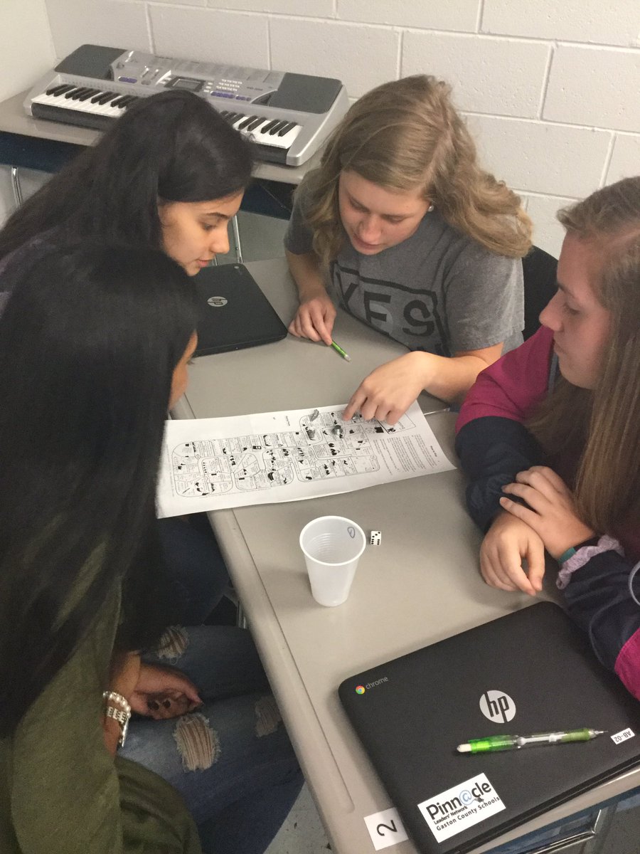 msgovteacher's tweet photo. The Longest Running Game #howabillbecomesalaw #gobacktostart @HighlandGaston https://t.co/lewY8aRggv