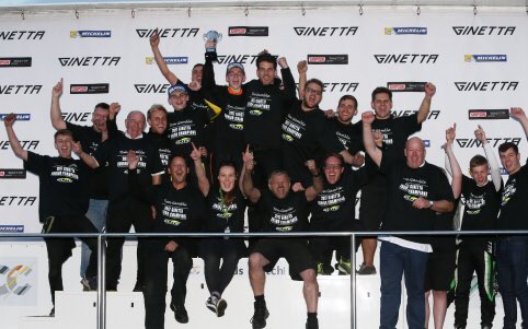 TomGambleRacing's tweet photo. What an unforgettable season 2017 has been, a massive thanks to everyone who supported me throughout! https://t.co/sEv9zzTyZr https://t.co/h3uygKeh9I
