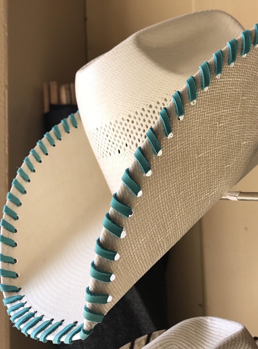 Realeather's tweet photo. Great idea using @Realeather Deerskin Lace from @wayoutwestboots ! https://t.co/lxOpyiL4UX