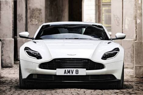 Si quieres ver en acción al <a href="/astonmartin/">Aston Martin</a> DB11 V8, aquí te dejamos el link bit.ly/2wsNZrX