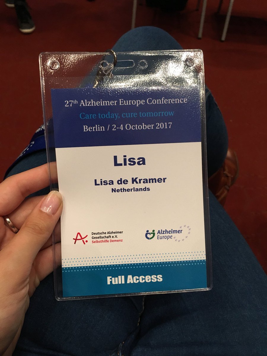 detrena's tweet photo. Aanwezig tijdens het Alzheimer Europe conference om mijn afstudeeronderzoek te presenteren. #27AEC #Berlin @DianPaasman @IsalaZiekenhuis https://t.co/XutxoxU4E9