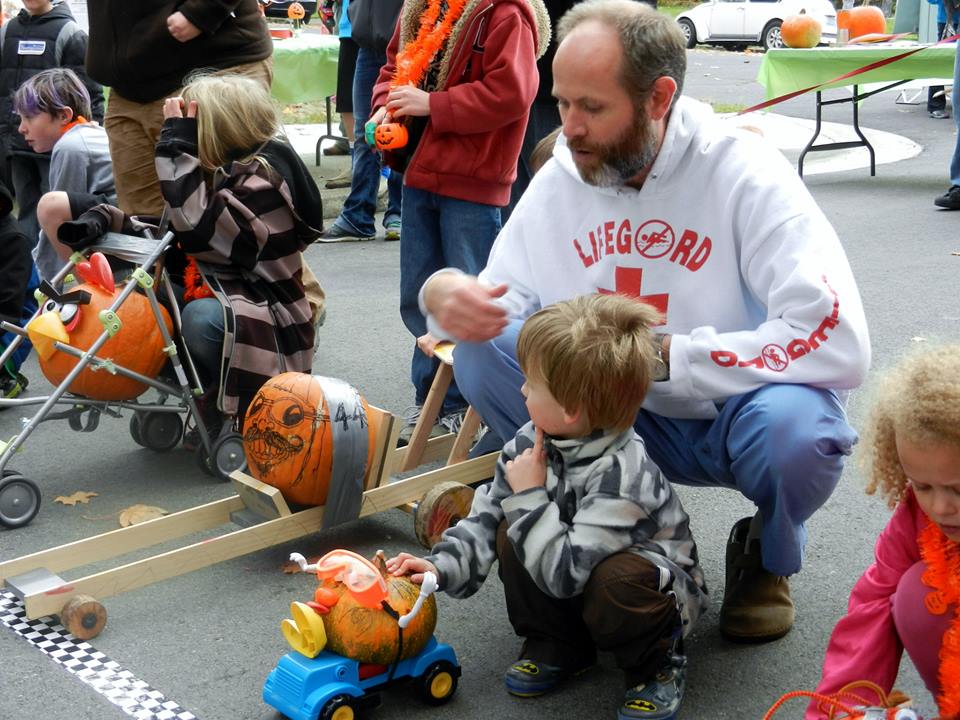 The countdown to #TheGreatPumpkinRace begins! Don't forget to register your pumpkins! mowspokane.configio.com/ShoppingCart.a…