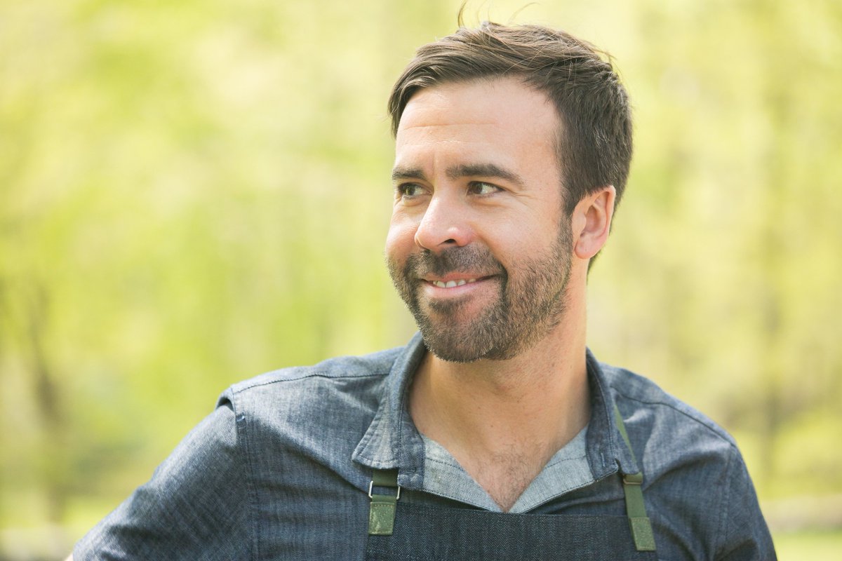 Nominated as finalist for Chef of the year by the CT Restaurant Association! Vote Now! 
docs.google.com/forms/d/e/1FAI…
#CRAAWARDS17