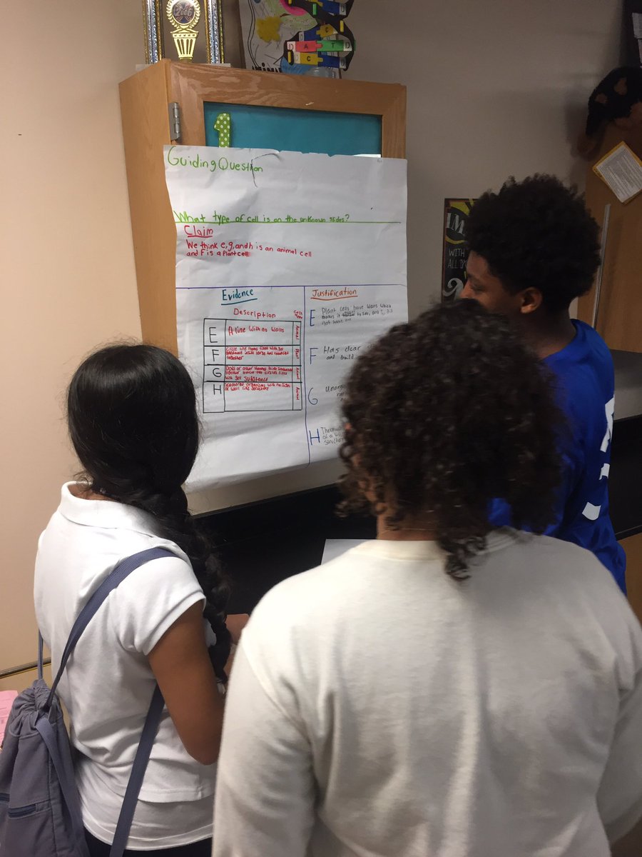 MsBealsClass's tweet image. Students presenting their claims and offering feedback on their justifications #microscopelab #adi #scienceinaction