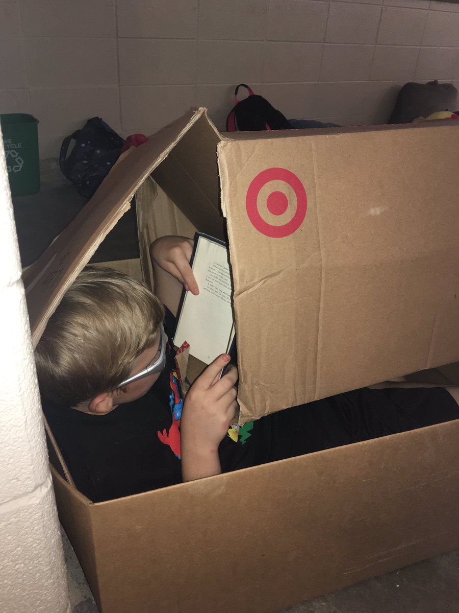 Weldon_AM's tweet photo. I get excited when boxes arrive with things for new reading stations. He was excited to read in the boxes😂🖤💛 #BISlearns #WeldonsCoolKids https://t.co/cQWItEQOxX