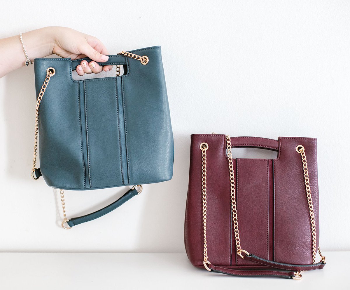LCLaurenConrad's tweet photo. The perfect blend of timeless and trendy. These #LCRunway Handbags are oh-so-perfect for wherever the week takes you https://t.co/K1mkbv3FdH https://t.co/MGHXK2Wd19