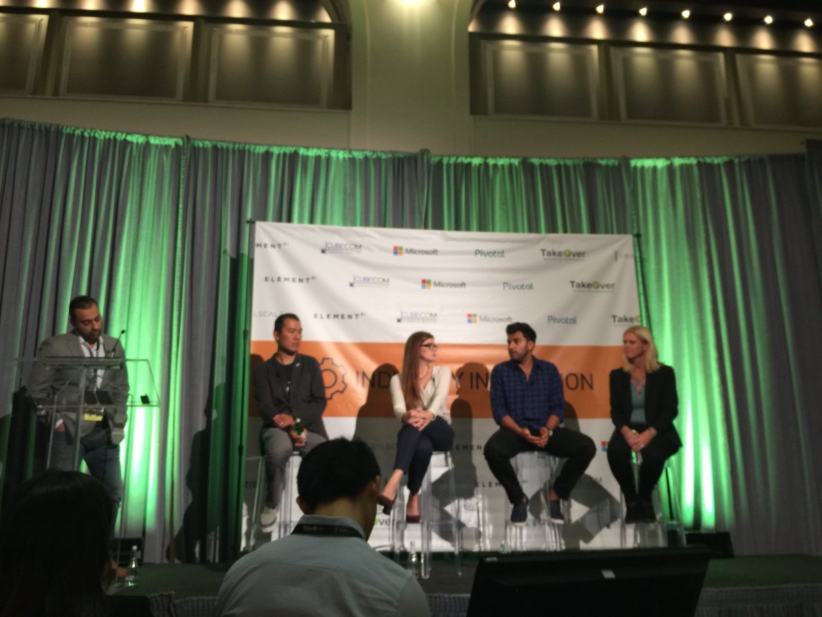 TribalScale's tweet photo. #TOIC2017 virtual/aug reality panel w/ @chakify of @Viacom , @anandx of Spatial , Jennifer Tidy of @ModiFace and @juliesmithso of @MetaVRse https://t.co/gjYrmJwOlv