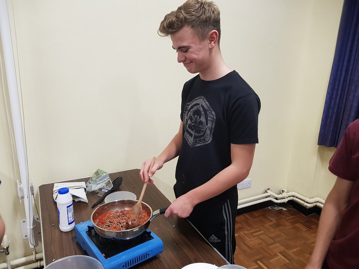 CARGO_ESU's tweet photo. Planning, Budgeting, Storage and even a tad a of cooking tonight! #prochef #iscout https://t.co/7CkapF1auG