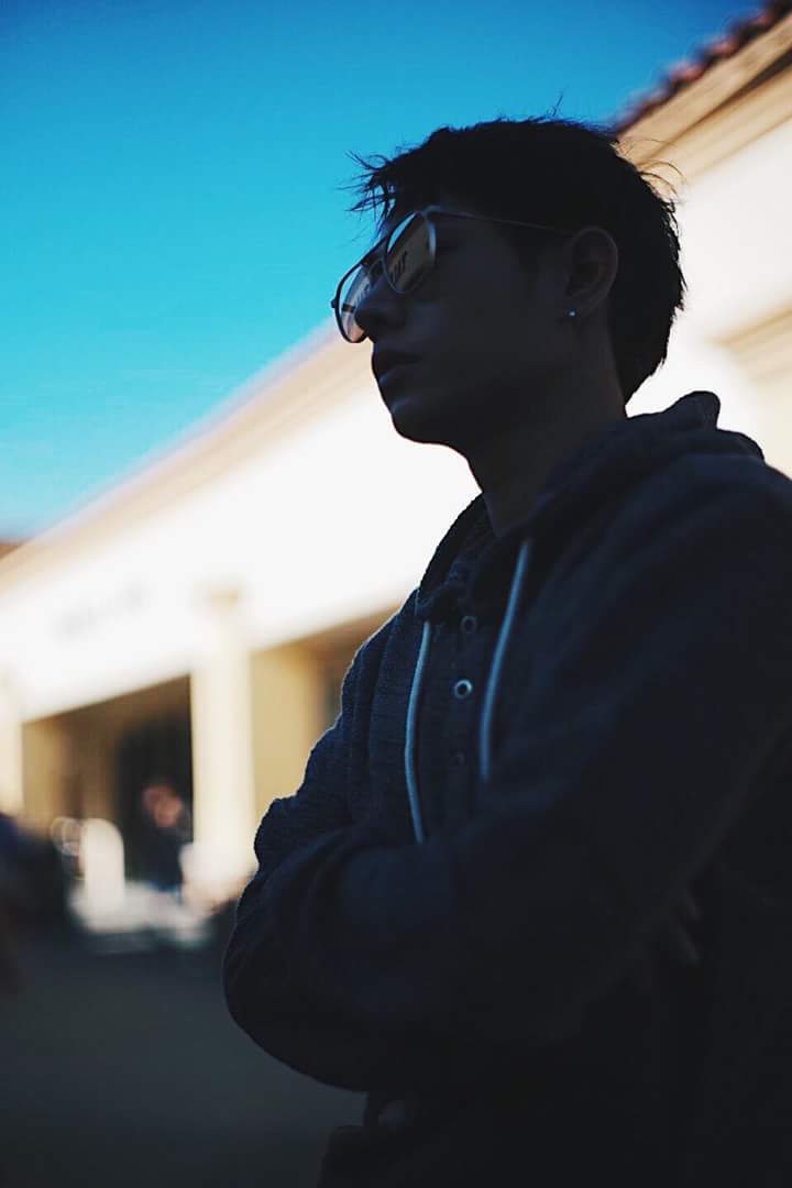 Saag040's tweet photo. #เป๊กผลิตโชค
#MTVEMA #NominatePalitchokeAyanaputra

ภาพสวยมากแบบดี คนถ่ายก็เก่ง
#โอ๊ตปราโมทย์ https://t.co/DVhyWdkzf8