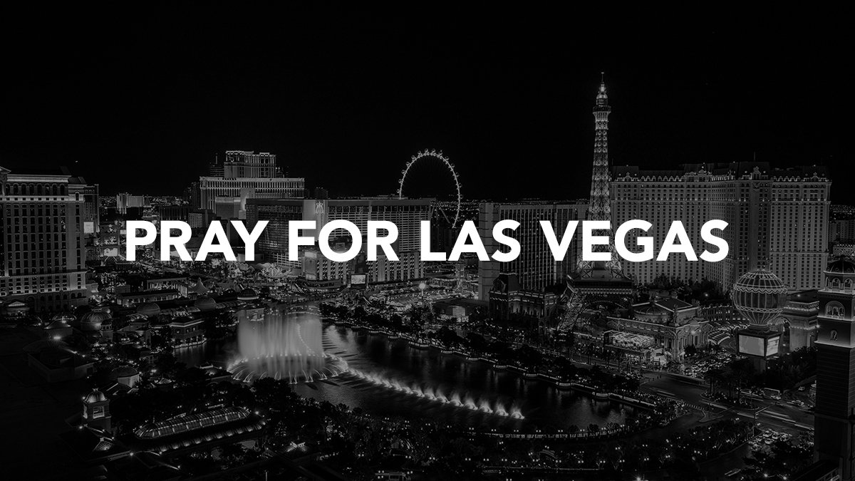 LiveNation's tweet photo. Our hearts are with you Las Vegas. Thoughts and prayers to all those affected, their families and loved ones. #prayforvegas https://t.co/OFgyR7wh98