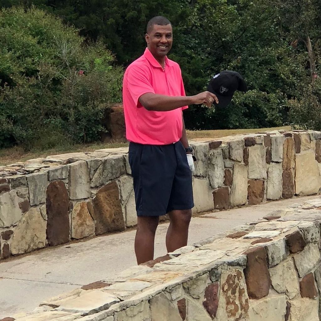 CecilCWhitmore's tweet photo. #lategram Crossing the #hoganbridge at #tour18 might be the closest I ever get to the real thing. 😢 https://t.co/zpIOCOtQdG https://t.co/m093AnXo9R
