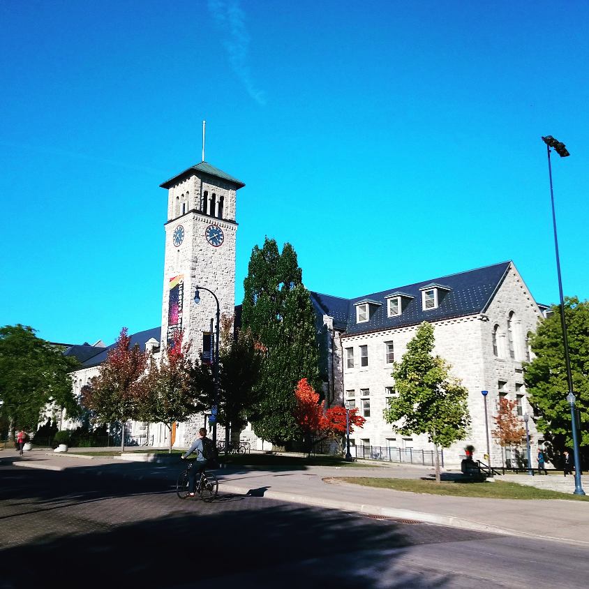 c_moreland's tweet photo. Really lovely day to visit @queensu #nostalgia  Two generations of @queensualumni ladies https://t.co/0FLvhp552z