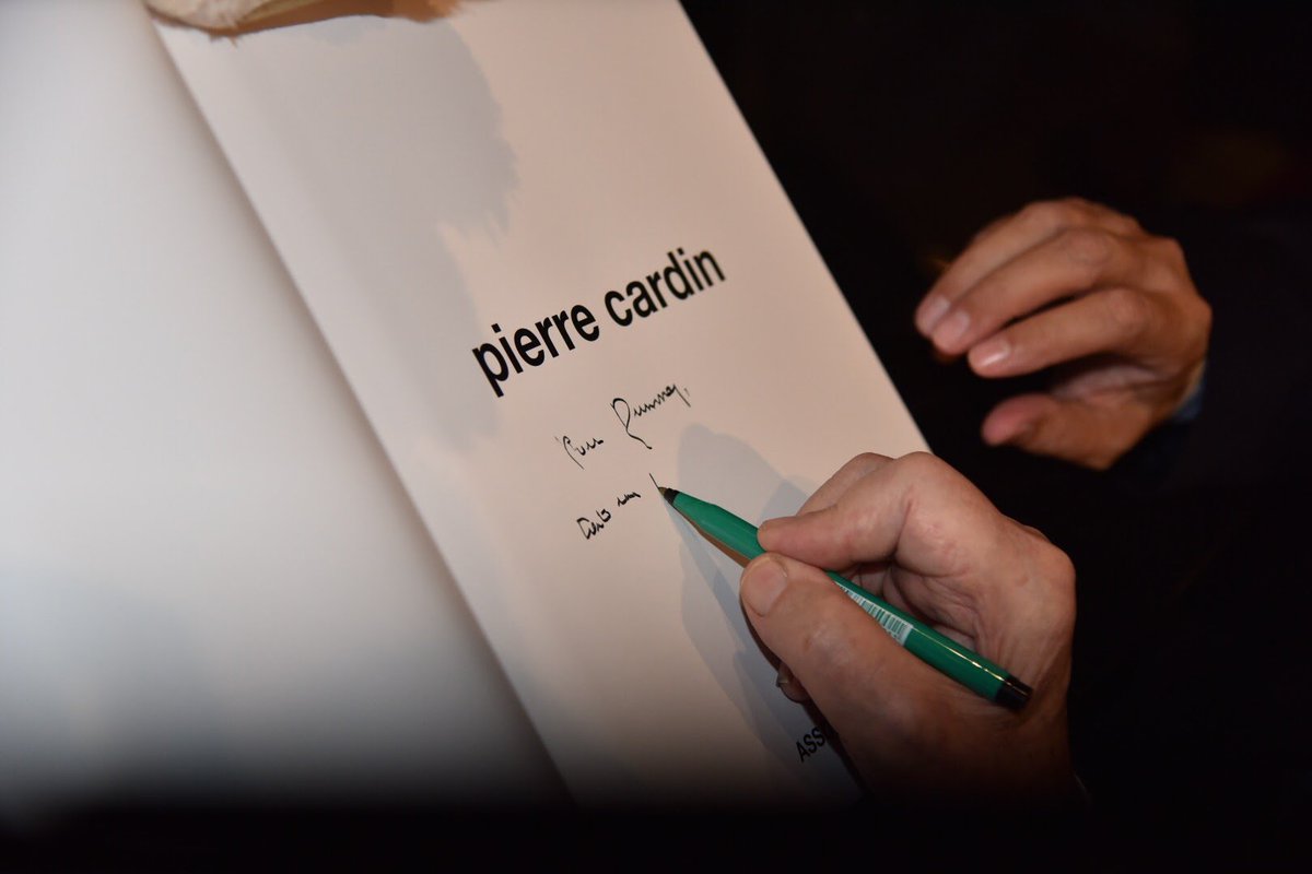 runwaymagazine's tweet photo. @pierrecardin book signature evening 1 October @jpgh75 
#PIERRECARDIN #BOOKSIGNATURE #ELEONORADEGRAY #RUNWAYMAGAZINE
https://t.co/ejtjWq3c72 https://t.co/0CARHNGa8r