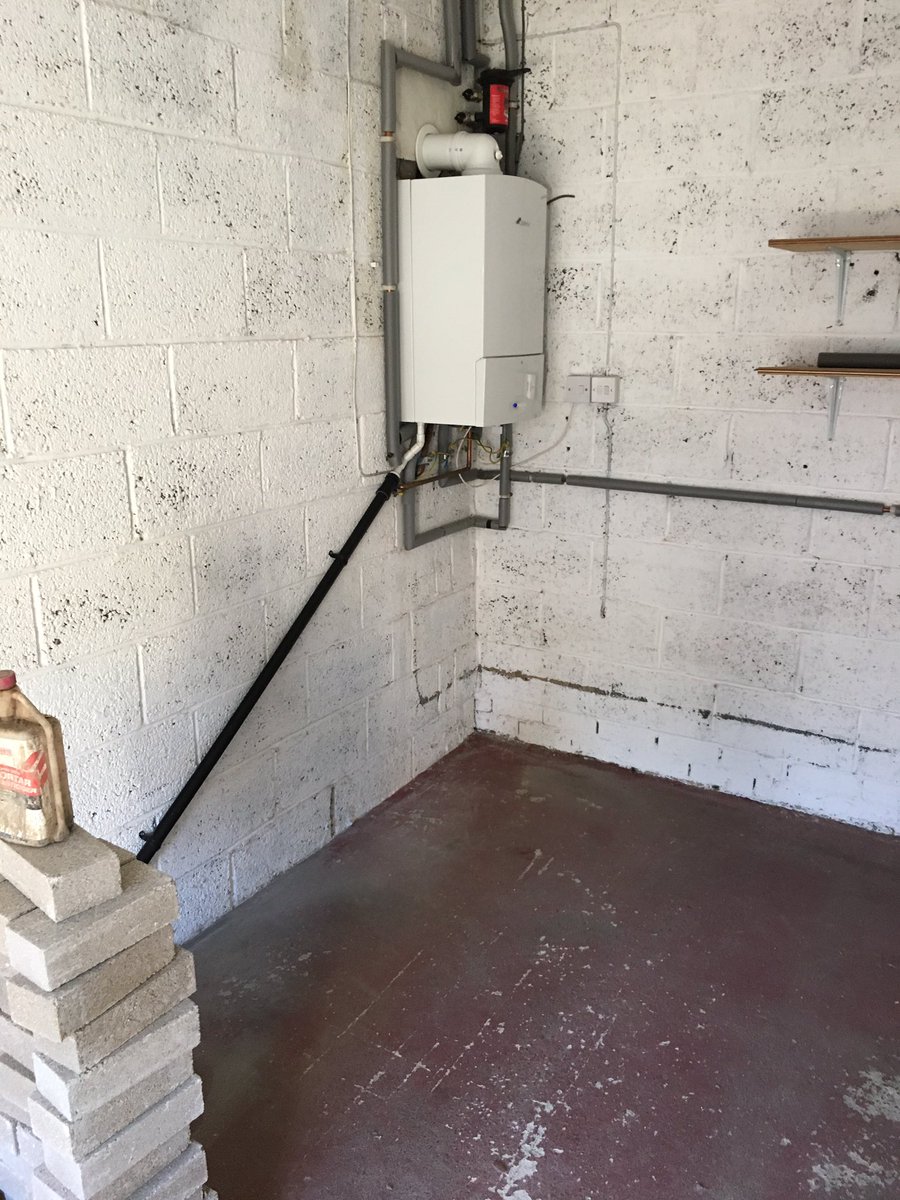 inter_elec's tweet image. A new working week we are converting this garage into a new study and utility room for our client keep posted to see the finished conversion