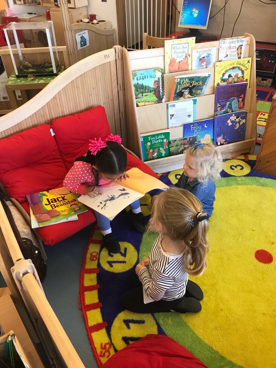 StSerfsRCPS's tweet photo. “I’ll read you a story” “look the Mummy takes the boy to nursery” #focusonreading #readingtogether https://t.co/ADa4hXc0L7