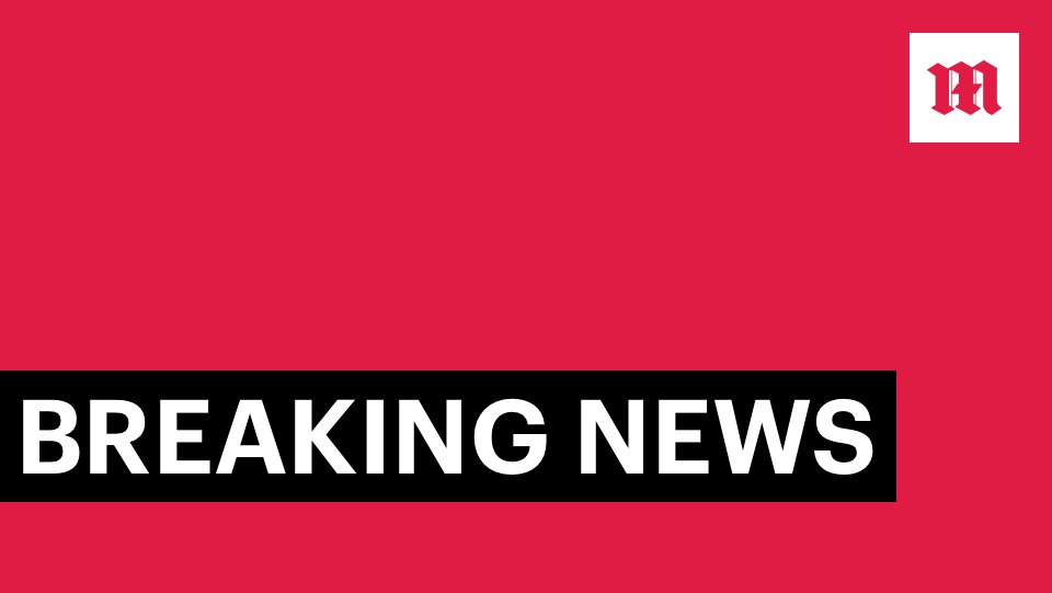 DailyMailCeleb's tweet photo. Tom Petty, 66, on life support after suffering cardiac arrest at his Malibu home https://t.co/eHMYgZmNmf https://t.co/D9d1nvisP5