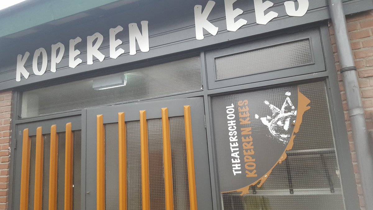 degrootlaurens's tweet photo. Nieuw seizoen #theaterschool @KoperenK alweer begonnen. Met getalenteerde, jonge mensen toewerken naar twee #voorstellingen in juni. Zin in! https://t.co/TFtm4SO58t