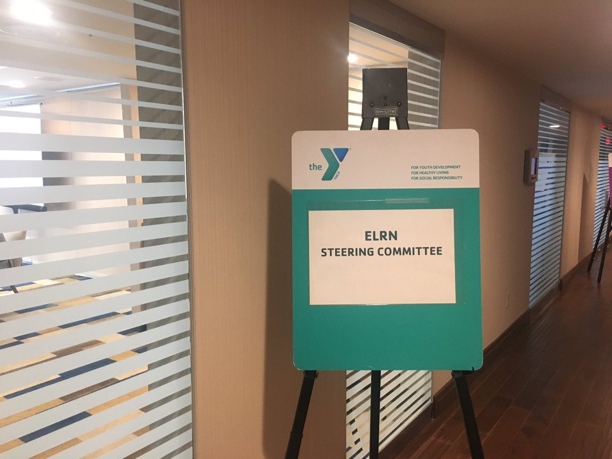 ShaFolandBemba's tweet photo. Honored to serve w @lmreyes, @ShillingAdam1 & #ELRNation Team to cultivate next generation leaders across the movement. #ERG2017 #BeCauseY https://t.co/A5Fpakr6U9