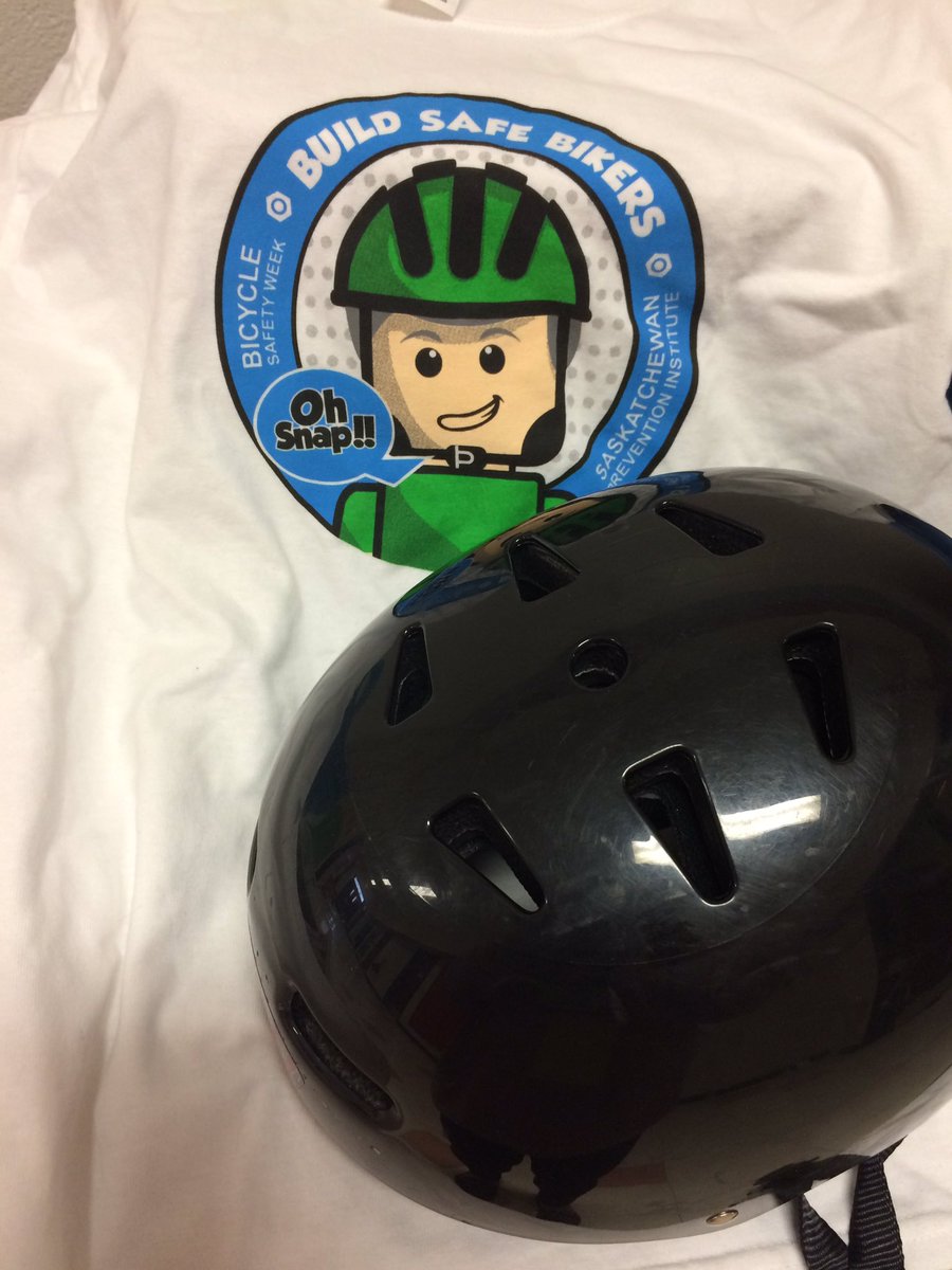 SKNorthABI's tweet photo. @NLSD113 #ValleyViewSchool in #Beauval to #BuildSafeBikers @childinjuryprev #helmetssavelives #Injuryprevention https://t.co/eZirxK2wBx
