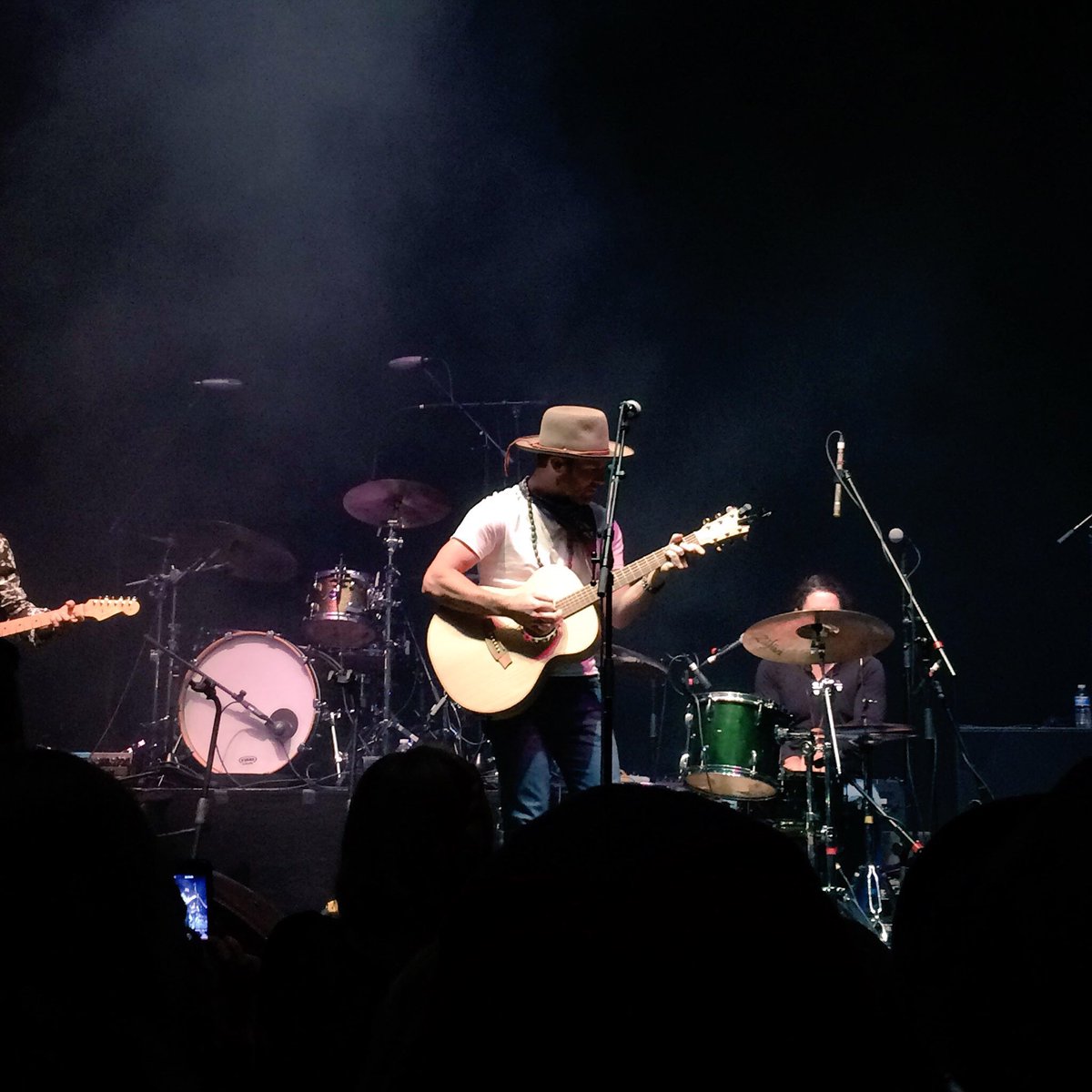 KT_Hurt13's tweet photo. @DrakeWhite You smashed that! Then nearly gave us heart attacks jumping off the speakers! ๐๐ #thatvoice #makingmelookgoodagain #becareful https://t.co/aR5eI7ZUPi