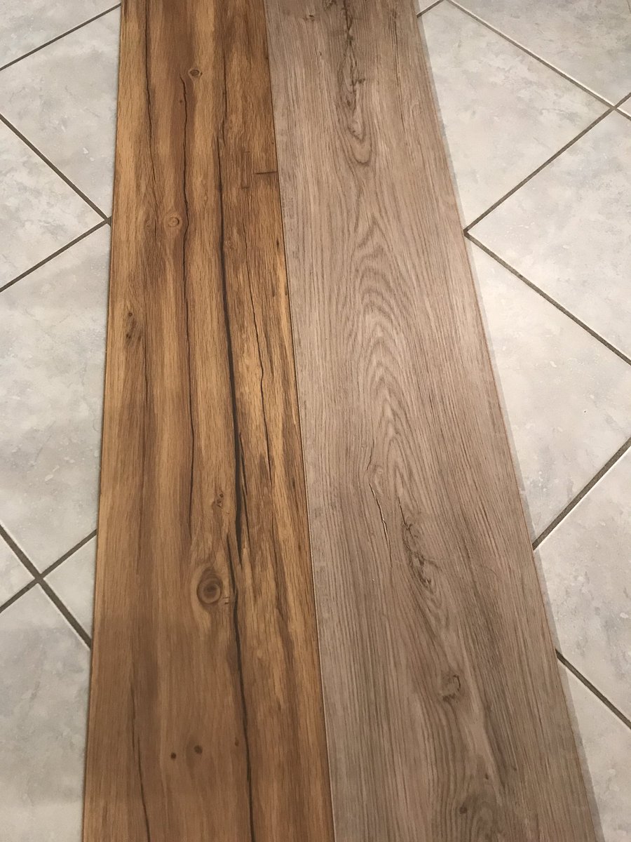 dreamlions's tweet photo. Ein neuer Boden auszuwählen ist irgendwie schwieriger als ein Auto zu kaufen.
Die Qual der Wahl...
#clickvinyl #boden #holz https://t.co/yjqDpLFQD3