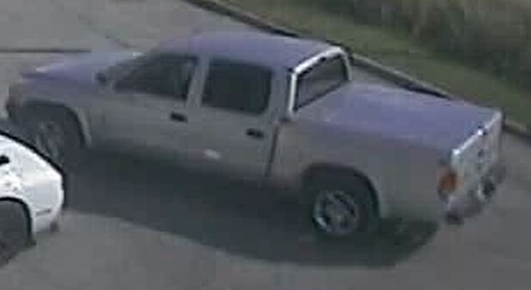 eliashernandez's tweet photo. Have you spotted this Silver Dodge Dakota @CarWindsor ? Message me if you see it in #YQG @CStoppers https://t.co/f4AAYPMZ5B
