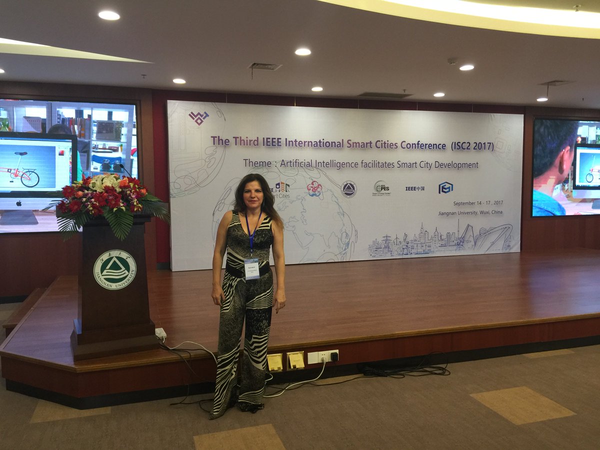 UdgSmart's tweet photo. Se reconoce la presencia del CICI del CUCEA en China ”The third IEEE International Smart Cities Conference (ISC2 2017)“ #udg #China #cucea https://t.co/GoJZeoIMiR