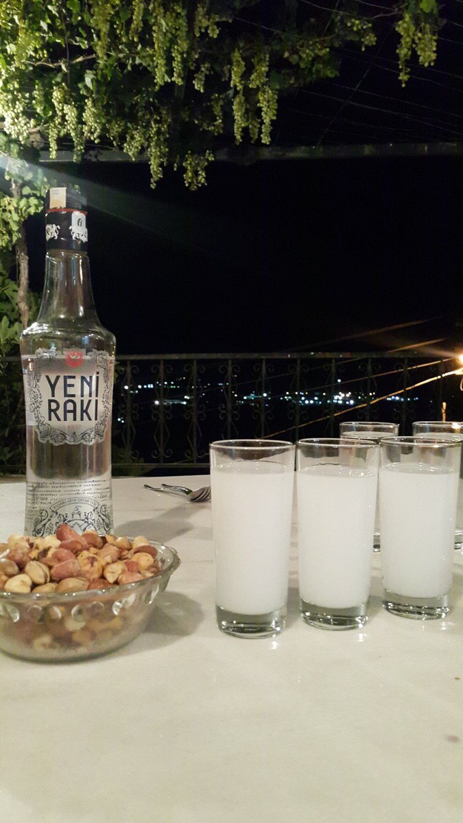 faikegee's tweet photo. I'm at Ege Malikanesi https://t.co/m8ZNFbr0ey https://t.co/Po3mCCdbxJ