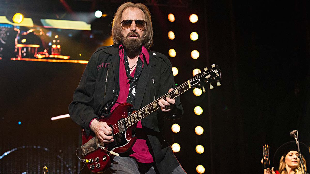 ABC7's tweet photo. Rock legend Tom Petty hospitalized, LA County sheriff's officials confirm; singer's condition unknown
https://t.co/RKi2jTVPEa https://t.co/XuKlMtCz9W