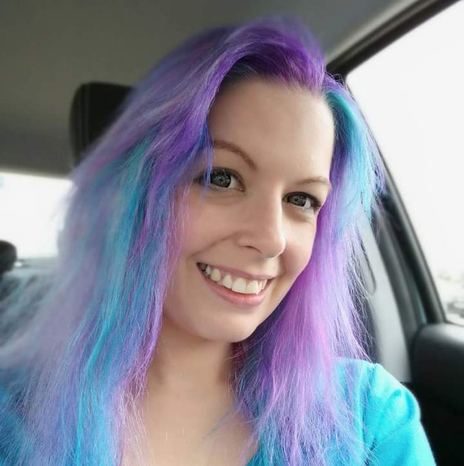 Some of you may be pleased to know I've gone colourful again ;-) https://t.co/hW5x83lzgp<a href="/tag/mvsales"class="tags"><span>#mvsales</span></a>