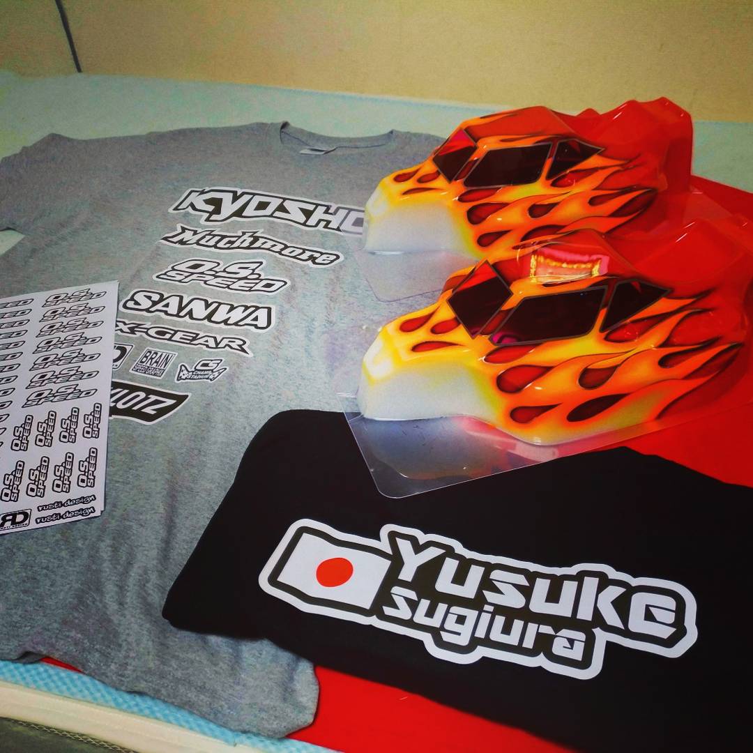 twyusuke's tweet photo. 来��末に行われる1/8GPオフロード全日本に向けて、新しいボディとアパレルを作ってもらいました!残り2週間ですが頑張っていきます👍
#BrainSpeedGraphix
#RustiDesign https://t.co/iLmUnKfLI3