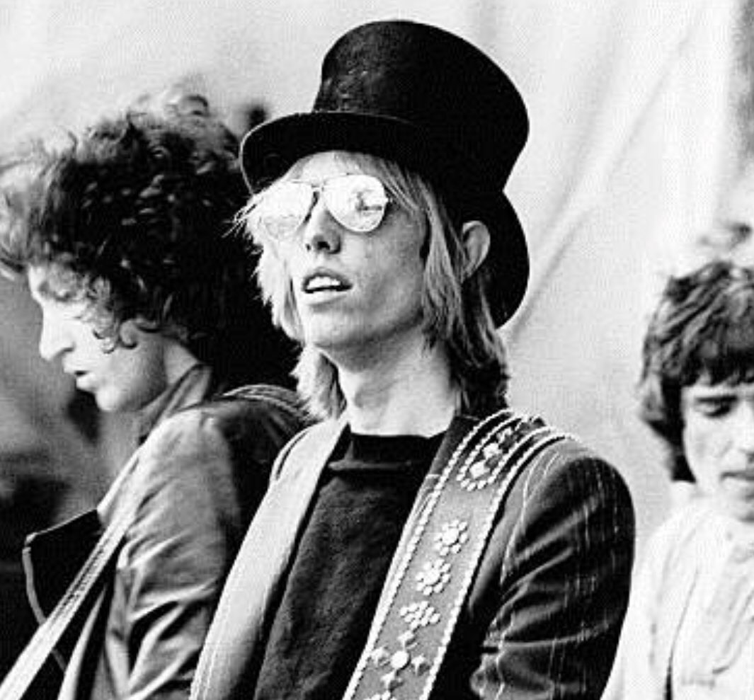 Thank you Tom Petty for making music. I wouldn't be me without you. #RIP, image size:1065x989