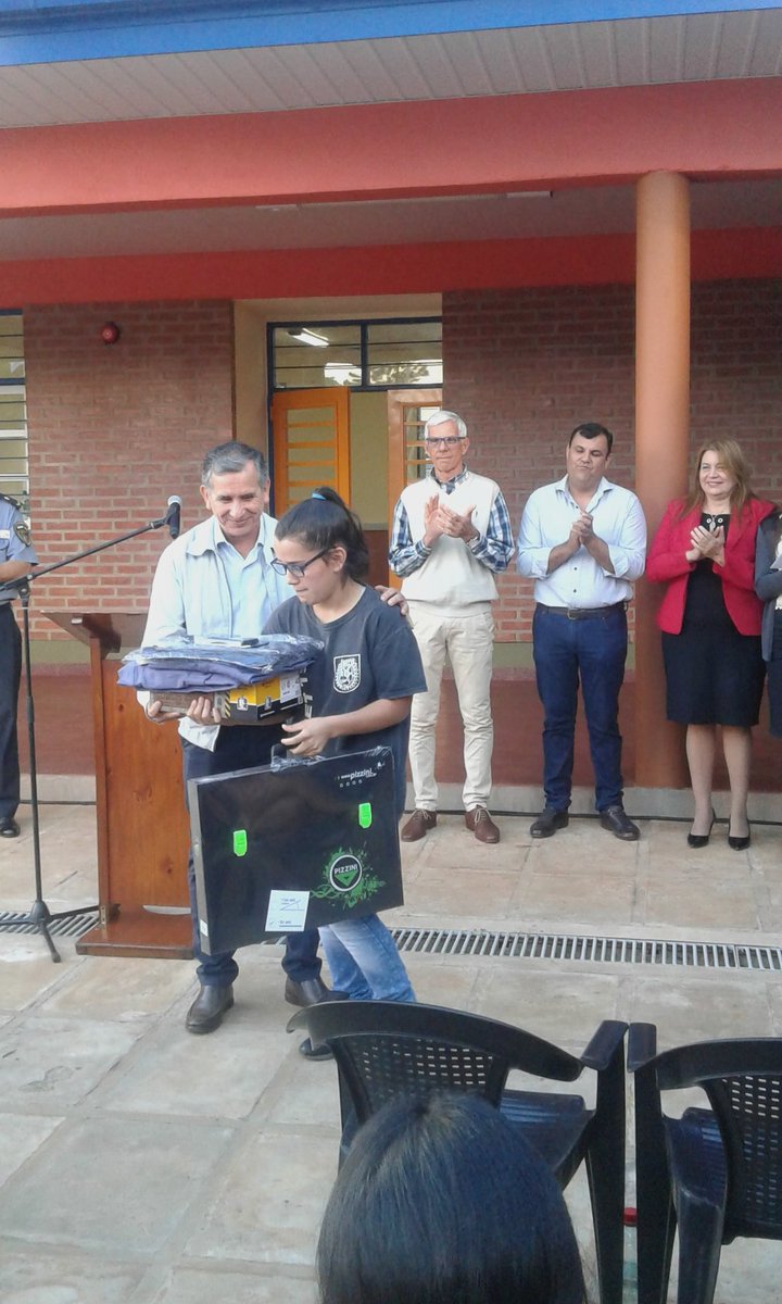 jalbertogalarza's tweet photo. Seguimos inaugurando #EscuelasTécnicas construidas con recursos de la prov de MIsiones. #EPET9 Santa Ana @misioneseduca @INETetp https://t.co/Ets6vwJ5iG