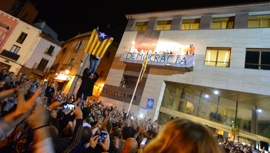 Marcxala's tweet photo. @jordisolef Caldes fem goig https://t.co/0410pSt3gr