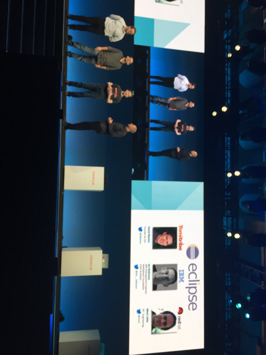 JavaOne's tweet image. Big applauds for Java EE being fully open with Eclipse Foundation