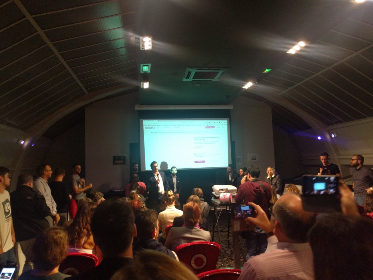 Ova_Design's tweet photo. Soirée de lancement du robot compagnon pour chiens de @CamToyFr // dispo sur @Indiegogo  https://t.co/JfW0FBFU8j #DesignByOva #frenchtech https://t.co/DawJMYRzwv