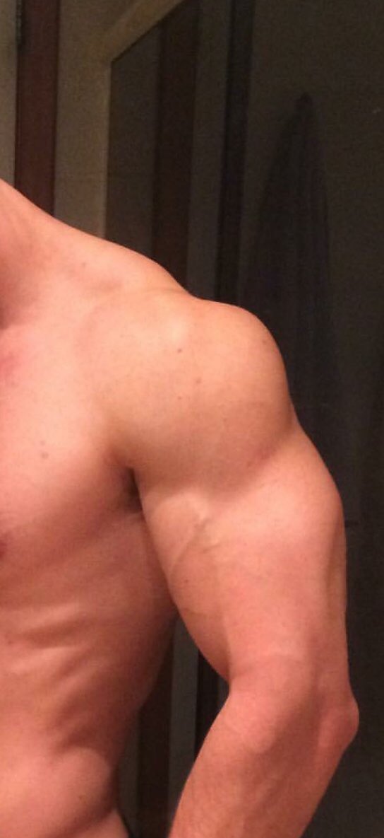 Alın amı yanık karılar size gece gece kol ifşası daha da bisey beklemeyin benden yeter ay!