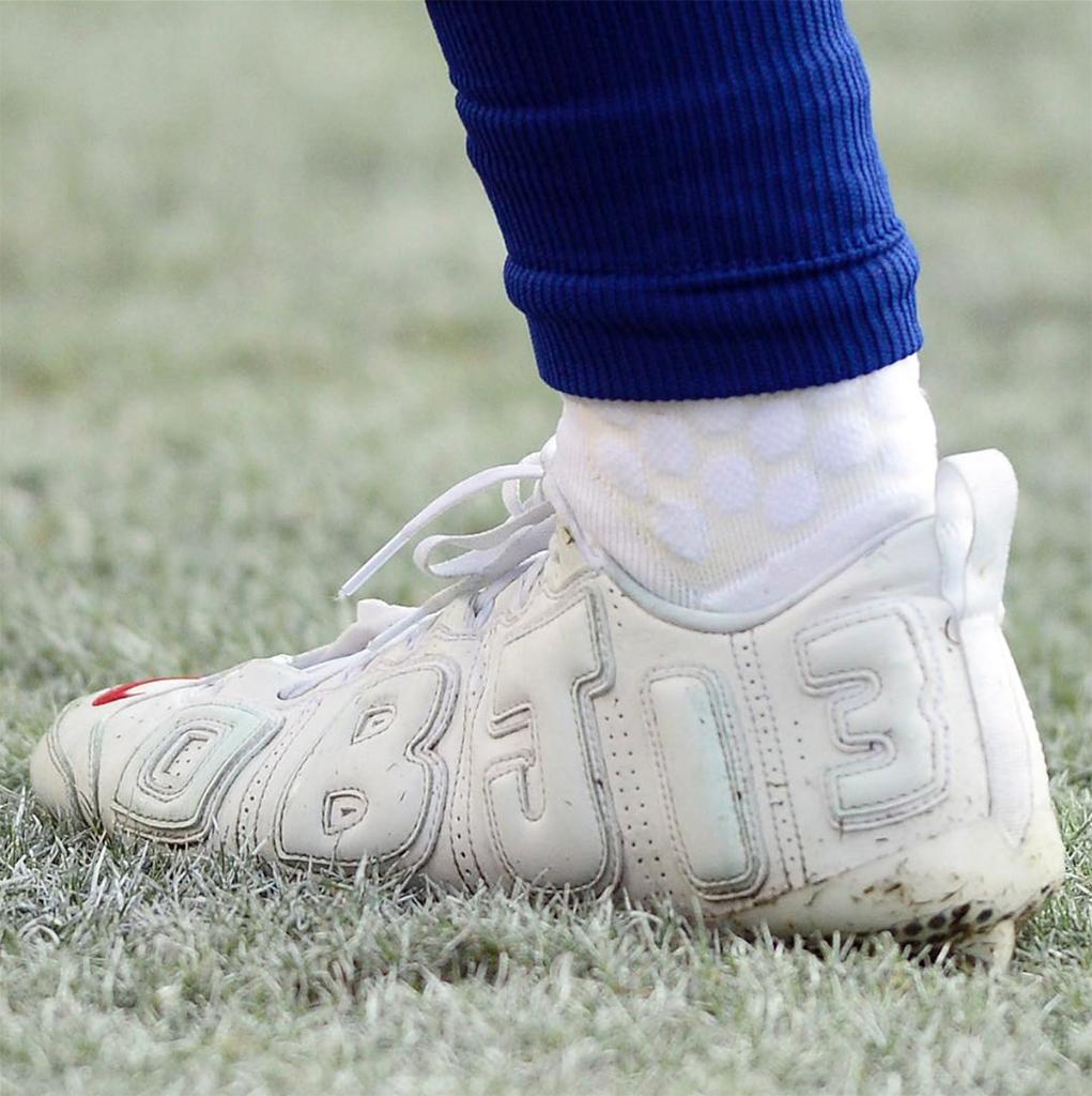 odell uptempo cleats