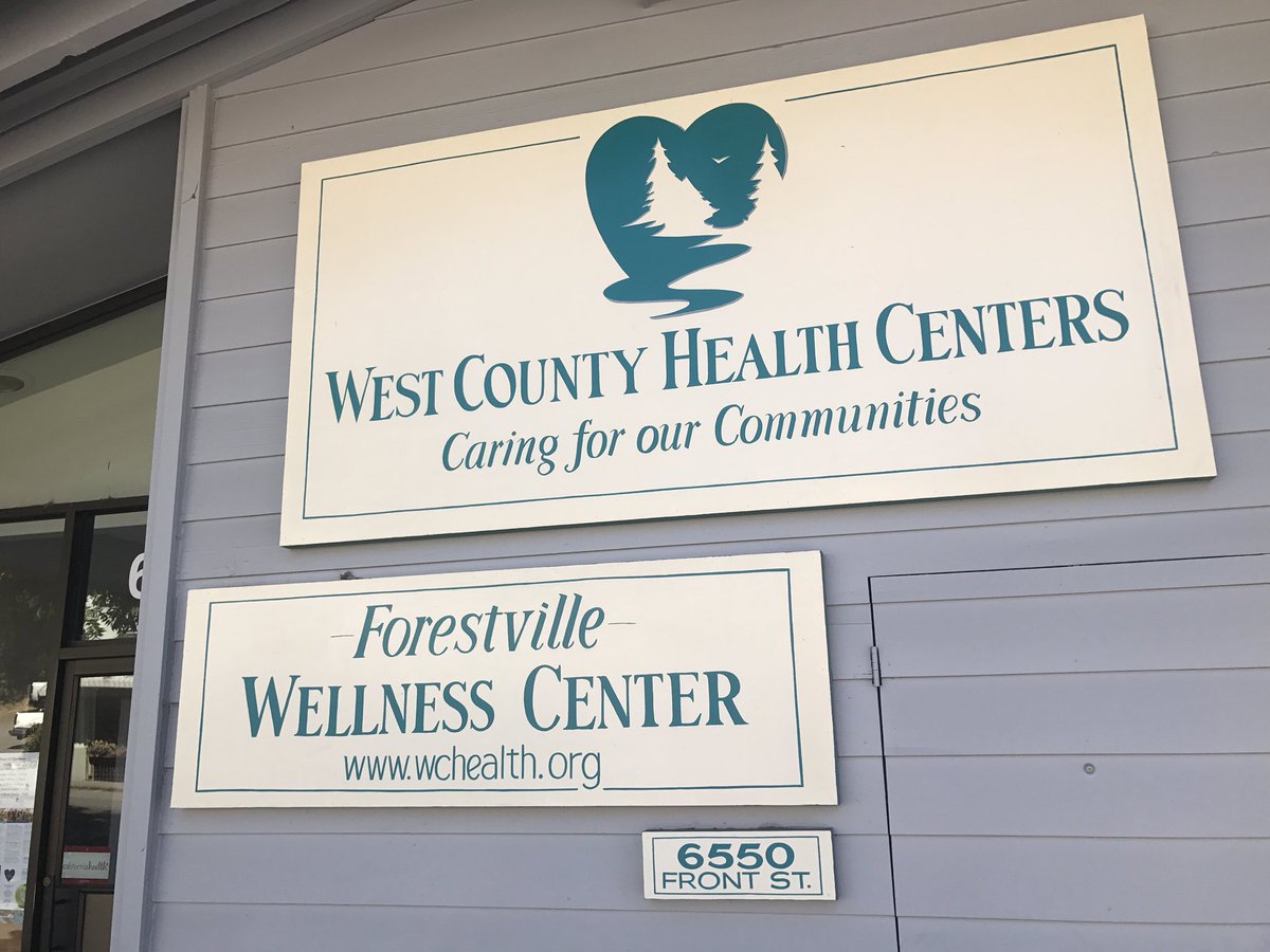 MsOchoaWCC's tweet photo. Students are just a 5 minute walk away from so many wonderful local resources. 🌲😇 #westcountypride #westcountycharter #1daywestcounty https://t.co/4QaZYYX5mc